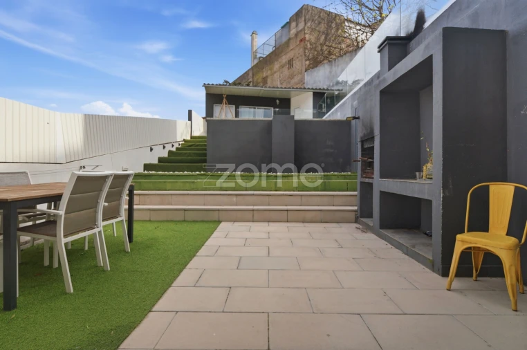 Moradia T5 para Venda em Ramada e Caneças Foto 26