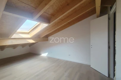 Moradia T3 para Venda em Mira de Aire