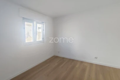 Moradia T3 para Venda em Mira de Aire
