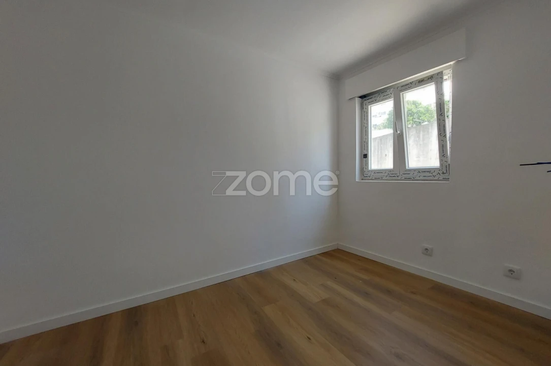 Moradia T3 para Venda em Mira de Aire Foto 8