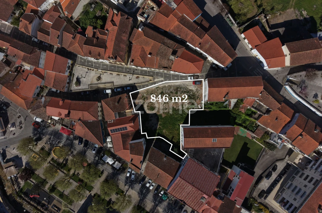 Terreno para Venda em Miranda do Corvo Foto 1