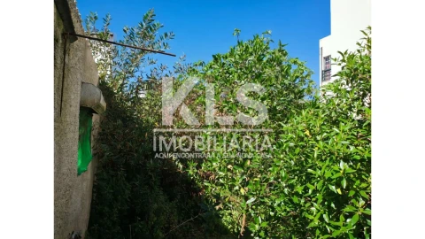 Moradia T2 para Venda em São Pedro