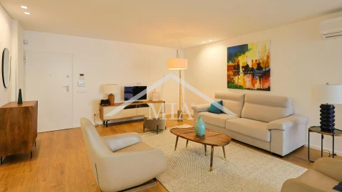 Apartamento T1 para Venda em Olhão