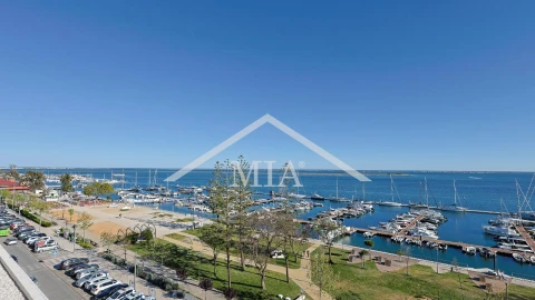 Apartamento T1 para Venda em Olhão