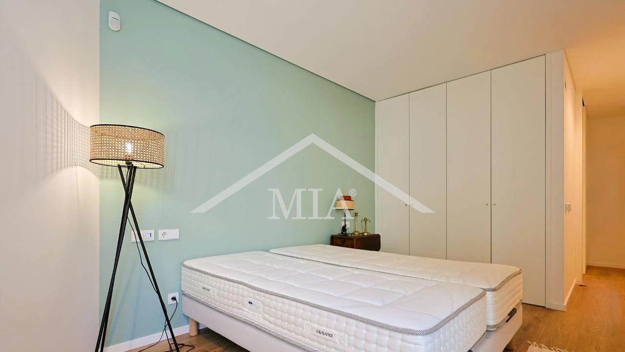 Apartamento T1 para Venda em Olhão Foto 3