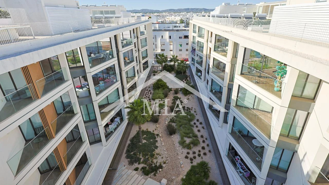 Apartamento T1 para Venda em Olhão Foto 25