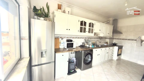 Apartamento T4 para Venda em Samouco