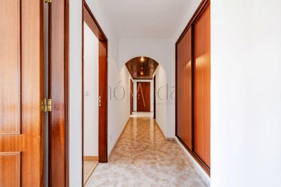 Apartamento T2 para Arrendamento em Quinta do Conde