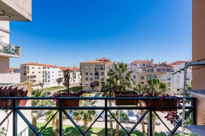 Apartamento T2 para Arrendamento em Quinta do Conde