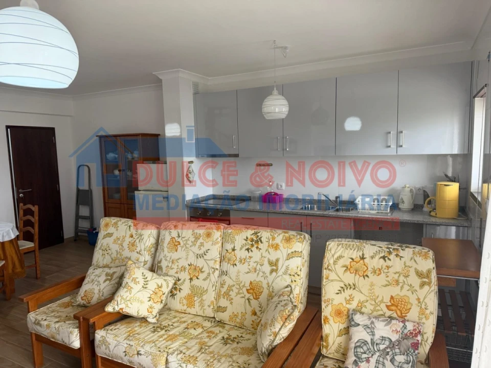 Apartamento T3 para Arrendamento em Ferrel Foto 17