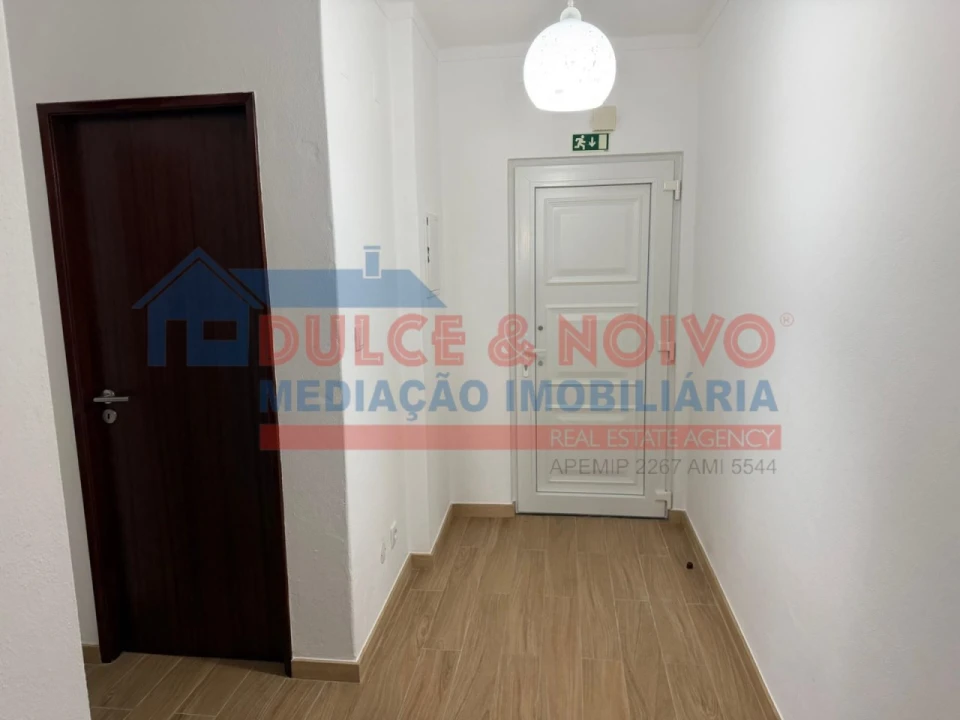 Apartamento T3 para Arrendamento em Ferrel Foto 33