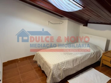 Apartamento T3 para Arrendamento em Ferrel