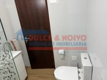 Apartamento T3 para Arrendamento em Ferrel