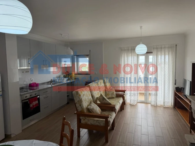 Apartamento T3 para Arrendamento em Ferrel Foto 40