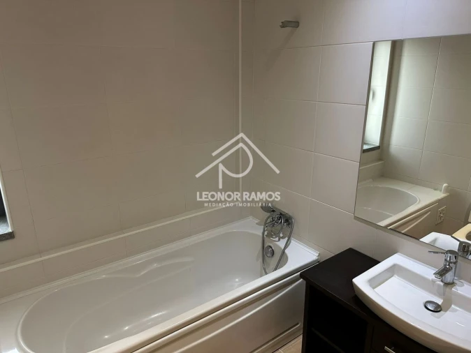 Apartamento T2 para Venda em Castelo Branco Foto 7