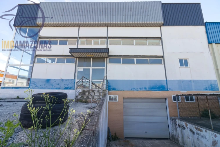 Loja para Venda em Estômbar e Parchal Foto 5