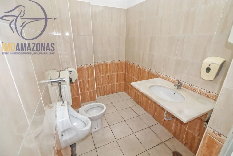 Loja para Venda em Estômbar e Parchal Foto 13