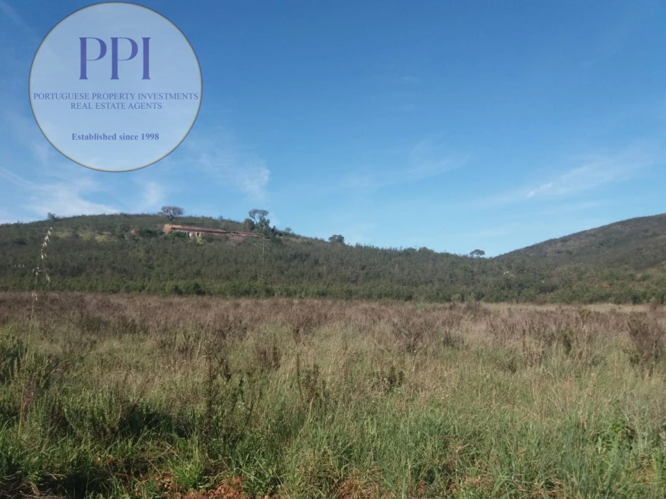 Quinta para Venda em Bensafrim e Barão de São João Foto 3