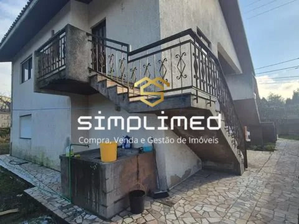 Moradia T3 para Venda em Santa Maria de Lamas Foto 8