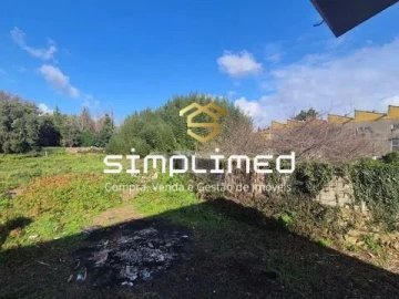 Moradia T3 para Venda em Santa Maria de Lamas