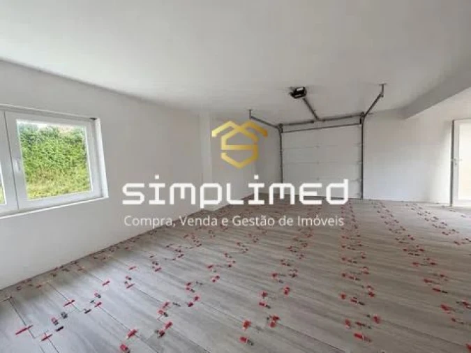 Moradia T3 para Venda em Santa Maria de Lamas Foto 17