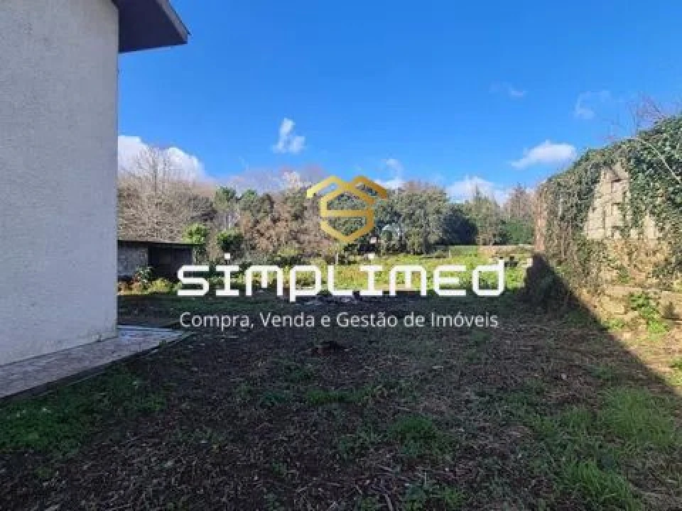 Moradia T3 para Venda em Santa Maria de Lamas Foto 13