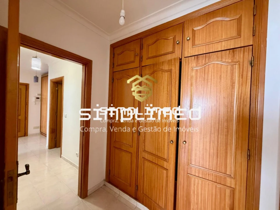 Apartamento T2 para Venda em Quinta do Conde Foto 36