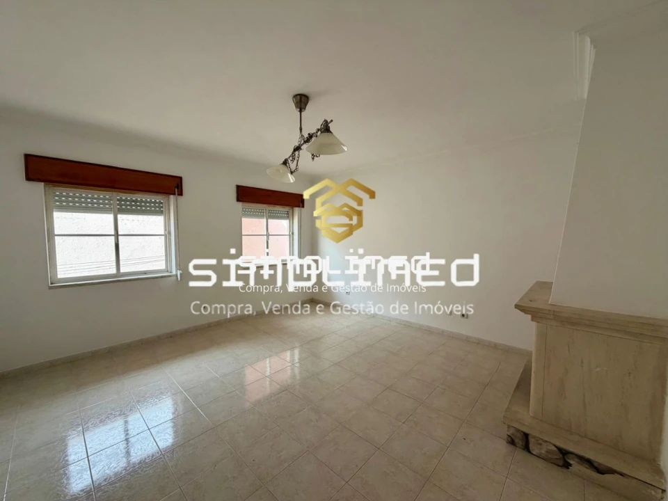 Apartamento T2 para Venda em Quinta do Conde Foto 20
