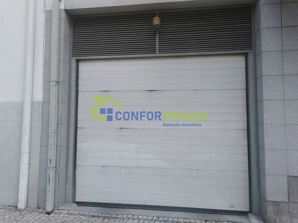 Garagem para Venda em Castelo Branco Foto 7