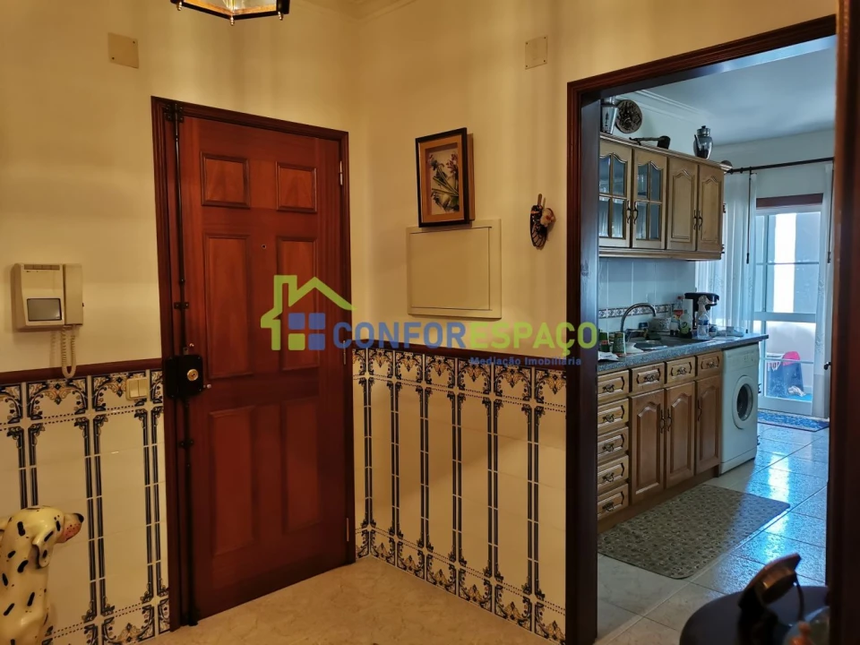 Apartamento T1 para Arrendamento em Castelo Branco Foto 14