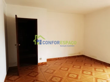Apartamento T2 para Arrendamento em Castelo Branco