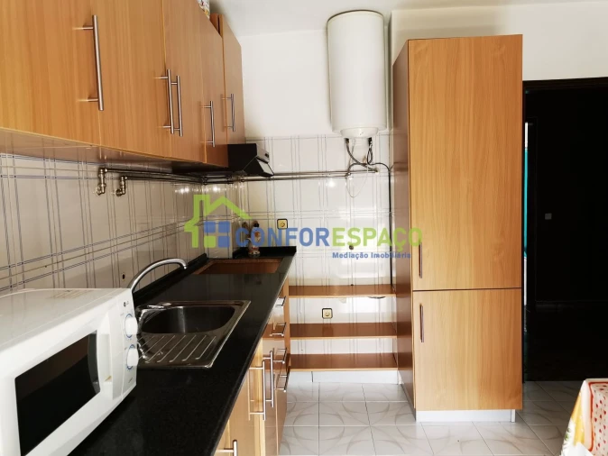 Apartamento T2 para Arrendamento em Castelo Branco Foto 2