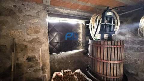 Moradia T3 para Venda em Santa Marinha do Zezere