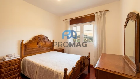 Moradia T3 para Venda em Santa Marinha do Zezere