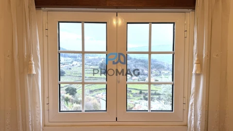 Moradia T3 para Venda em Santa Marinha do Zezere