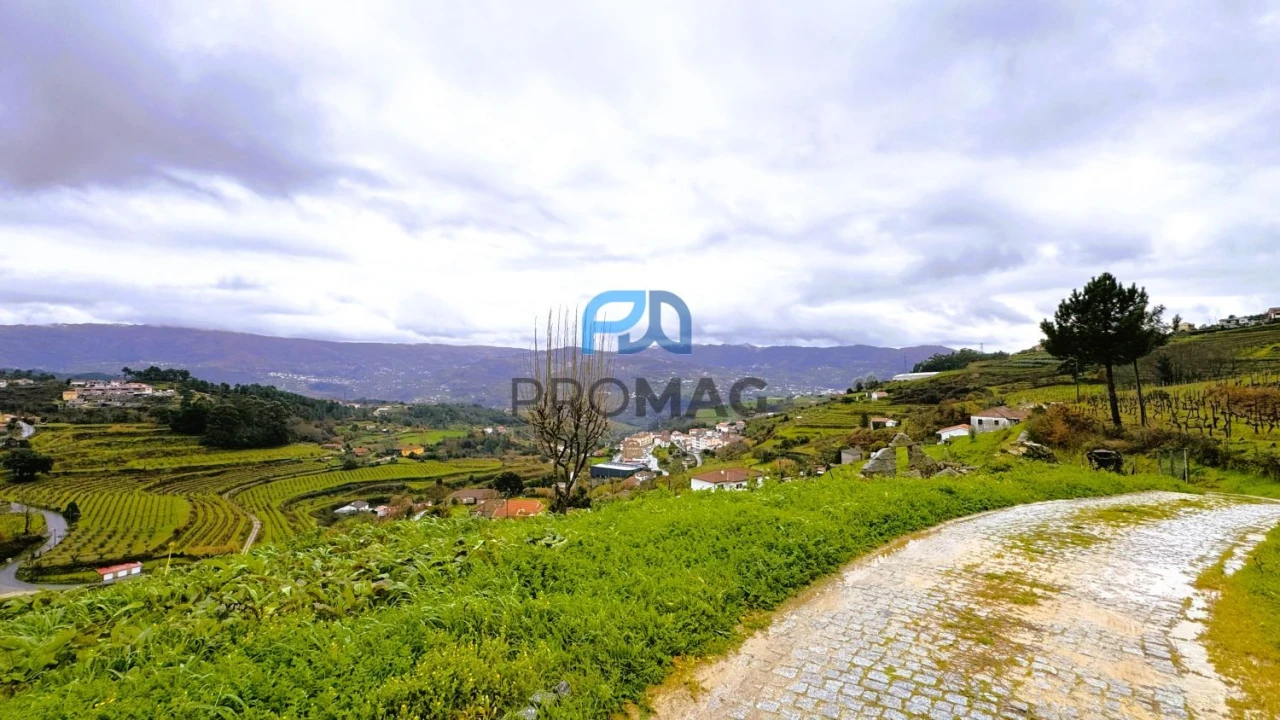 Moradia T3 para Venda em Santa Marinha do Zezere Foto 10