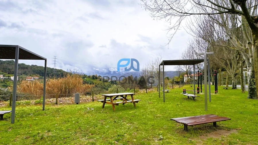 Moradia T3 para Venda em Santa Marinha do Zezere Foto 9