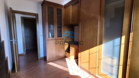 Apartamento T3 para Venda em Alfena