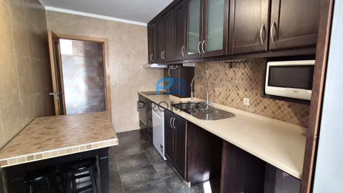 Apartamento T3 para Venda em Alfena