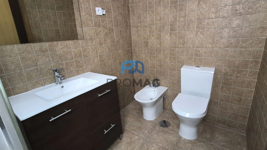 Apartamento T3 para Venda em Alfena Foto 38