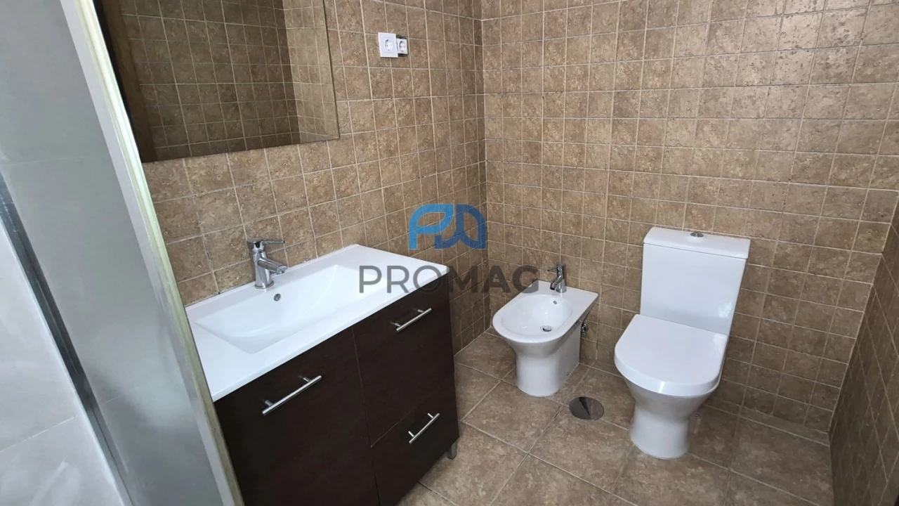 Apartamento T3 para Venda em Alfena Foto 37