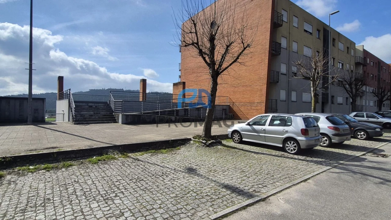Apartamento T3 para Venda em Alfena Foto 1