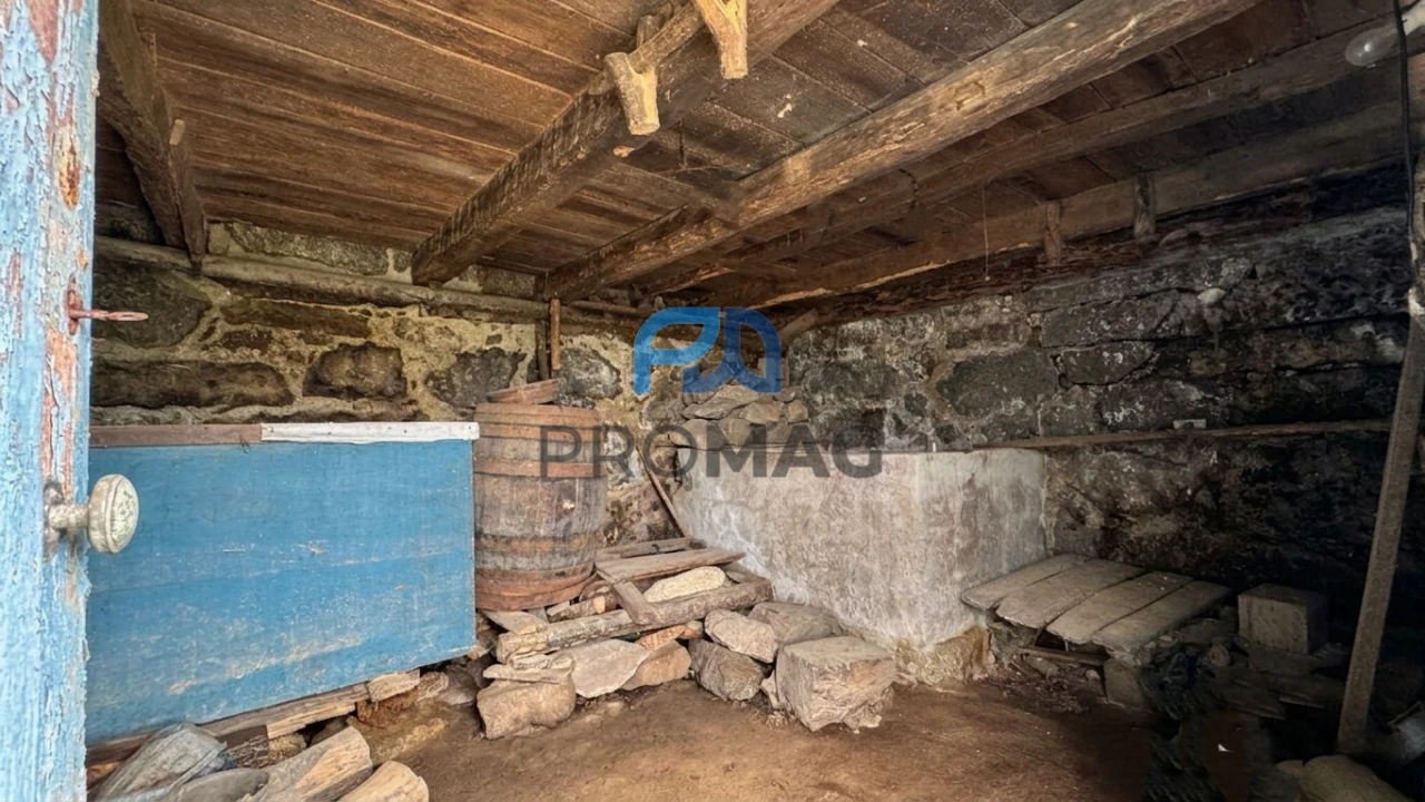 Moradia T3 para Venda em Campelo e Ovil Foto 29