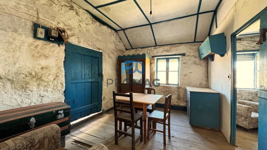 Moradia T3 para Venda em Campelo e Ovil Foto 21