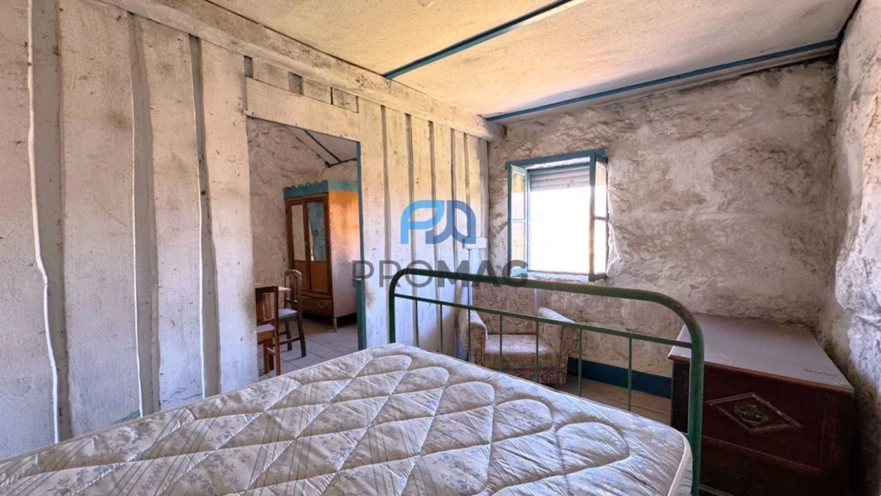 Moradia T3 para Venda em Campelo e Ovil Foto 25