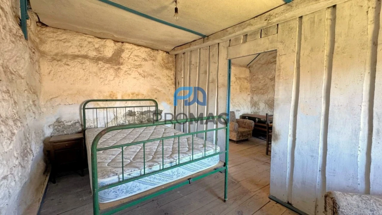 Moradia T3 para Venda em Campelo e Ovil Foto 28