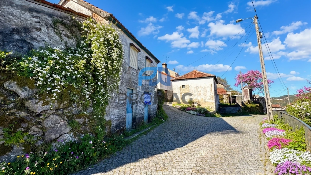 Moradia T3 para Venda em Campelo e Ovil Foto 10