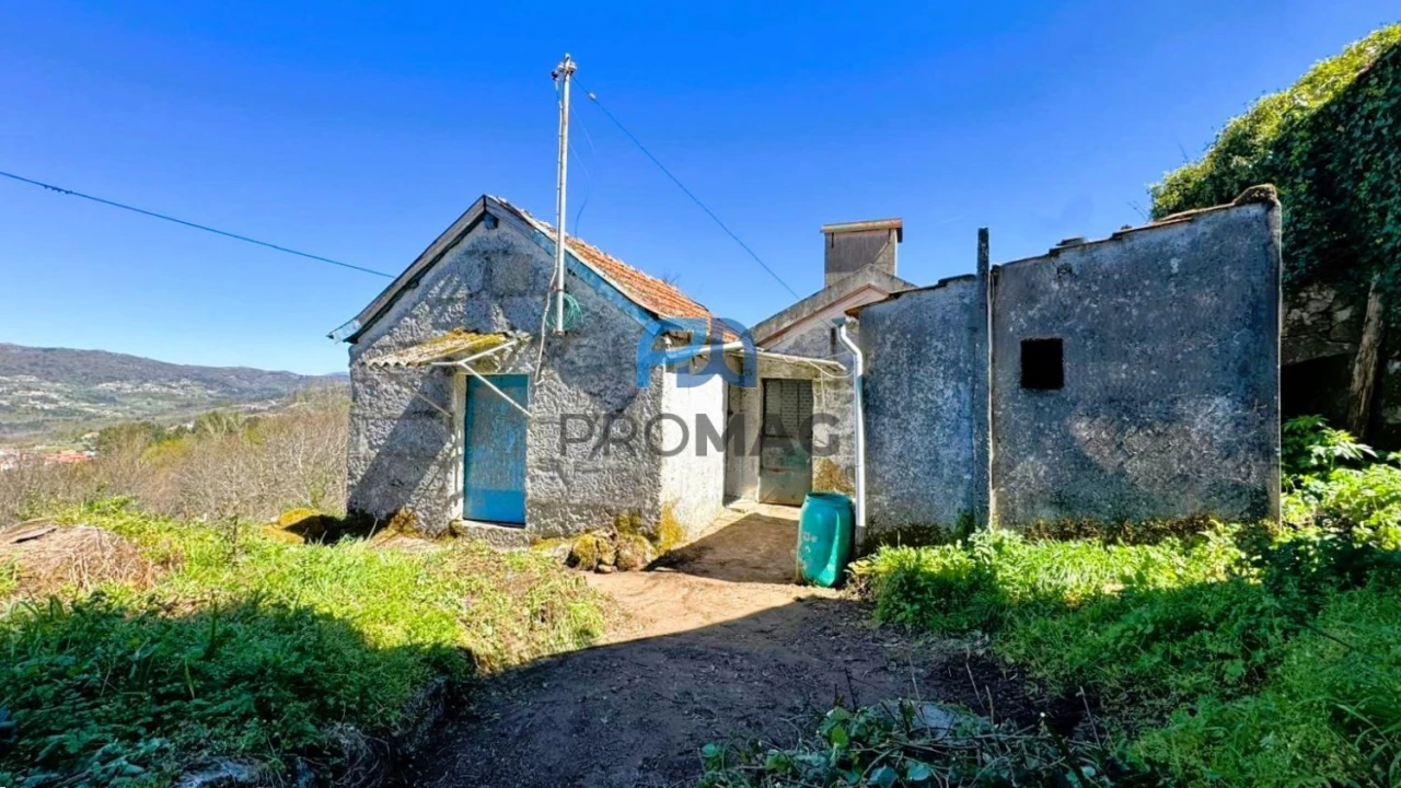 Moradia T3 para Venda em Campelo e Ovil Foto 17