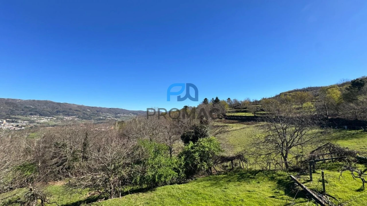 Moradia T3 para Venda em Campelo e Ovil Foto 10