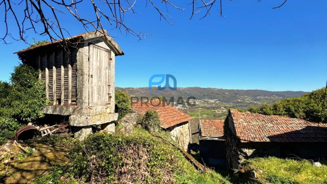 Moradia T3 para Venda em Campelo e Ovil Foto 41